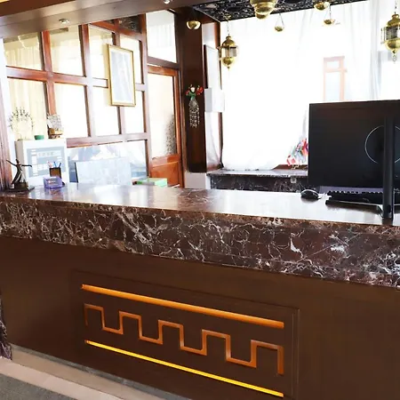 Hitit Hotell 3*
